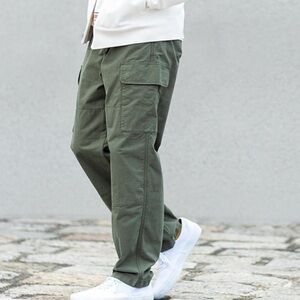 Uniqlo Green Cargo Pants Unisex size M